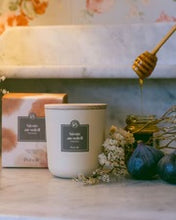 Carica l'immagine nel visualizzatore di Gallery, Candela Sieste au soleil - Candle