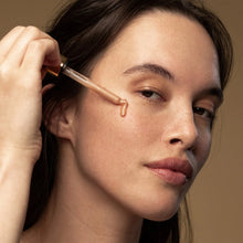 Carica l'immagine nel visualizzatore di Gallery, Credo Probiotic Anti-Blemish Serum 30ml