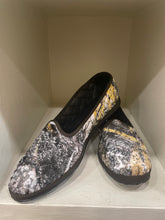 Carica l'immagine nel visualizzatore di Gallery, Friulane trapuntate fantasia