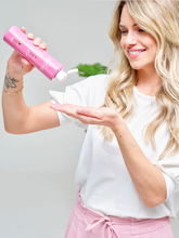 Carica l'immagine nel visualizzatore di Gallery, Shampoo Elasticizzante Capelli Mossi al Ribes ml250