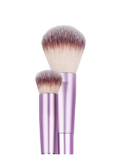Carica l&#39;immagine nel visualizzatore di Gallery, Multifunctional makeup brush GLOV Let it Glow or Stay Matte
