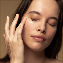 Carica l'immagine nel visualizzatore di Gallery, Contorno Occhi Kiwi Seed Oil - 30ml