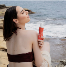 Carica l'immagine nel visualizzatore di Gallery, SUN BODY LOTION 30 SPF 150ml