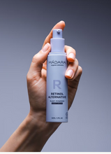 Carica l'immagine nel visualizzatore di Gallery, Plant-Powered Night Cream Retinol Alternative 50ml