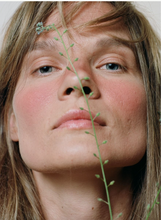 Carica l'immagine nel visualizzatore di Gallery, Magnetic Blush 2 Bare Blossom