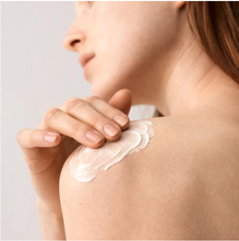 Carica l'immagine nel visualizzatore di Gallery, Latte per il corpo bergamotto lemongrass ml145