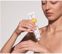 Carica l'immagine nel visualizzatore di Gallery, Crema Mani 75ml LE
