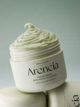 Carica l'immagine nel visualizzatore di Gallery, Fresh Green Rice Mochi Cleanser 120g
