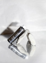 Carica l'immagine nel visualizzatore di Gallery, Clarifying Toner 200ml