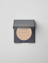 Carica l'immagine nel visualizzatore di Gallery, AIR EQUAL Soft Silk Mineral Powder BEIGE