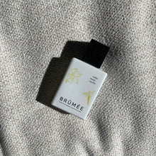 Carica l'immagine nel visualizzatore di Gallery, Profumo Cedar Wood + Vanilla Alcohol-free 50mL