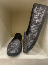 Carica l&#39;immagine nel visualizzatore di Gallery, Friulane tessuto tweed
