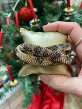 Carica l'immagine nel visualizzatore di Gallery, Bracciale tubo gas Strass
