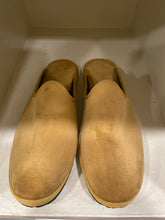 Carica l&#39;immagine nel visualizzatore di Gallery, Friulane Sabot Velluto liscio giallo Senape
