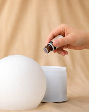 Carica l'immagine nel visualizzatore di Gallery, Olio Essenziale di Eucalipto 10 ml
