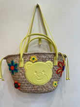 Carica l&#39;immagine nel visualizzatore di Gallery, COCOA TEDDY BASKET
