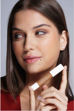 Carica l&#39;immagine nel visualizzatore di Gallery, ADORABLY EYESHADOW WATER RESISTANT
